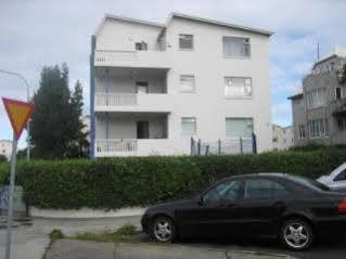 Guesthouse Bina Reykjavík Eksteriør billede